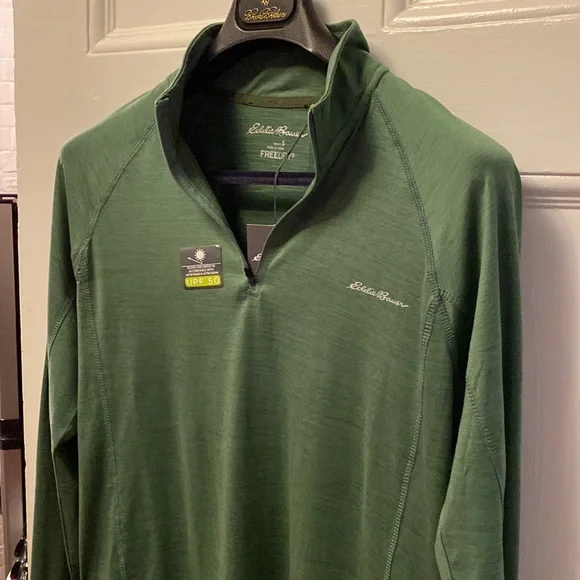 Eddie Bauer “Dark Ivy” green quarter zip UPF 50 top - size S - Picture 4 of 10
